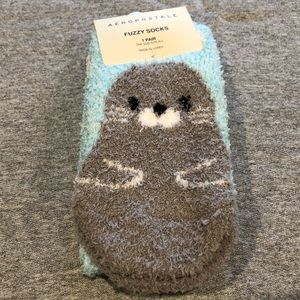 Aeropostale Fuzzy Socks with adorable Seal